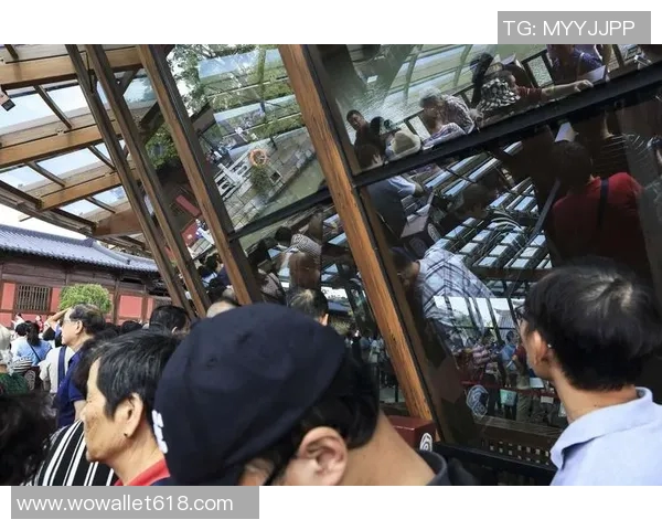 倪永康的政治生涯与影响力探讨及其对中国未来的启示 倪永康的政治生涯与影响力探讨及其对中国未来的启示